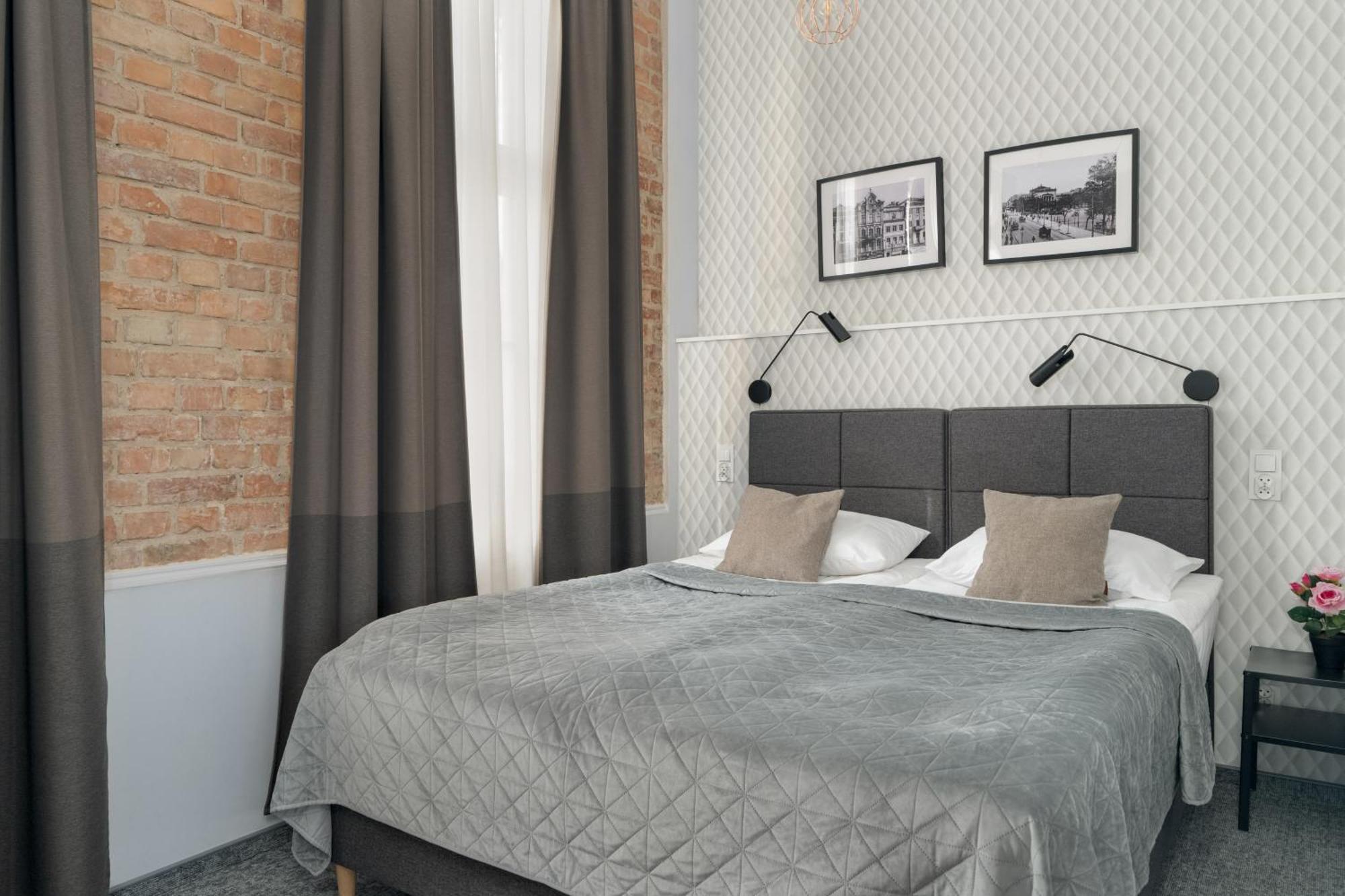 Przytulne Studia Very Berry W Poznaniu Blisko Parku By Noclegi Renters ภายนอก รูปภาพ