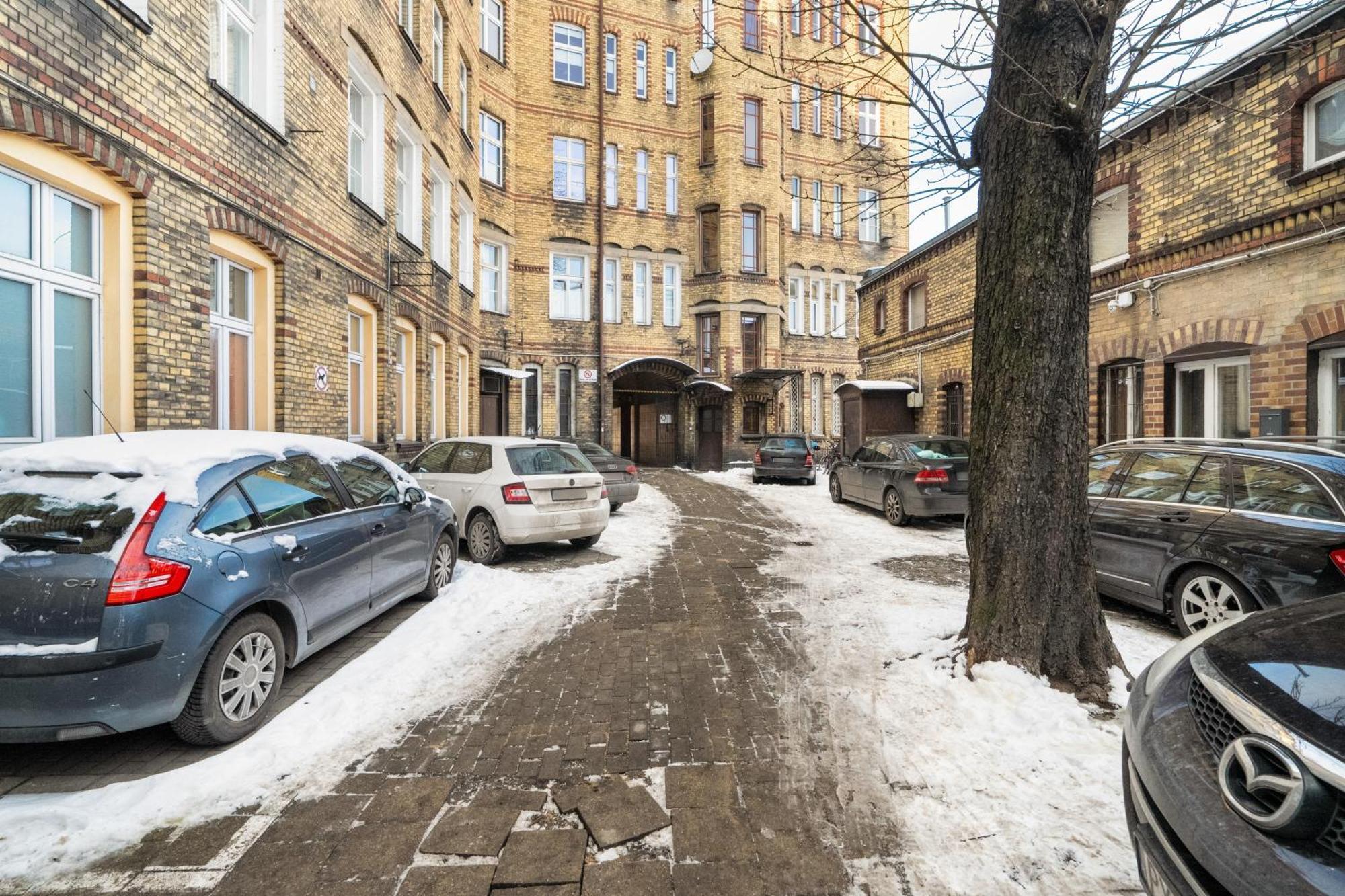 Przytulne Studia Very Berry W Poznaniu Blisko Parku By Noclegi Renters ภายนอก รูปภาพ